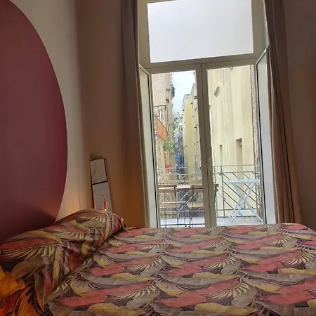 Palazzo Carafa Di Montorio 4*