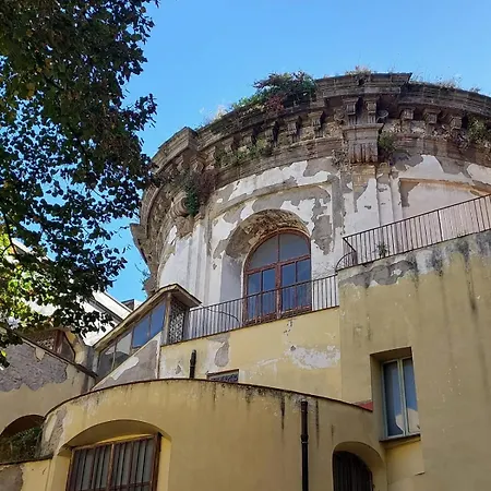 Palazzo Carafa Di Montorio Bed & Breakfast Naples