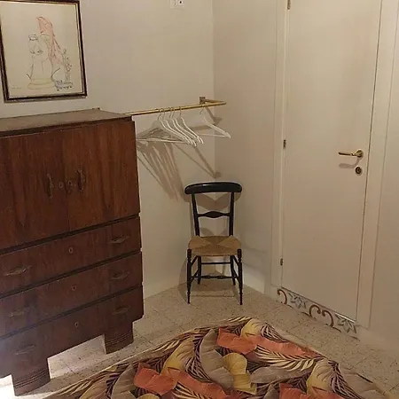 Bed & Breakfast Palazzo Carafa Di Montorio Naples